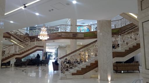 عکس مرکز همایش های بین المللی شهدای سلامت