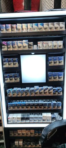 عکس فروشگاه دخانيات بهار