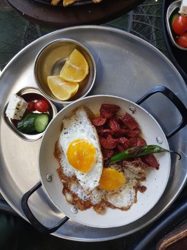 عکس کافه رستوران جوی