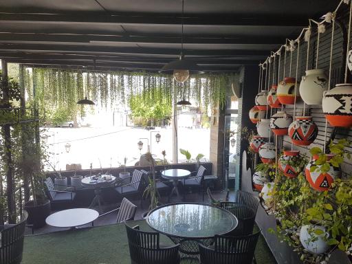 عکس کافه رستوران جوی