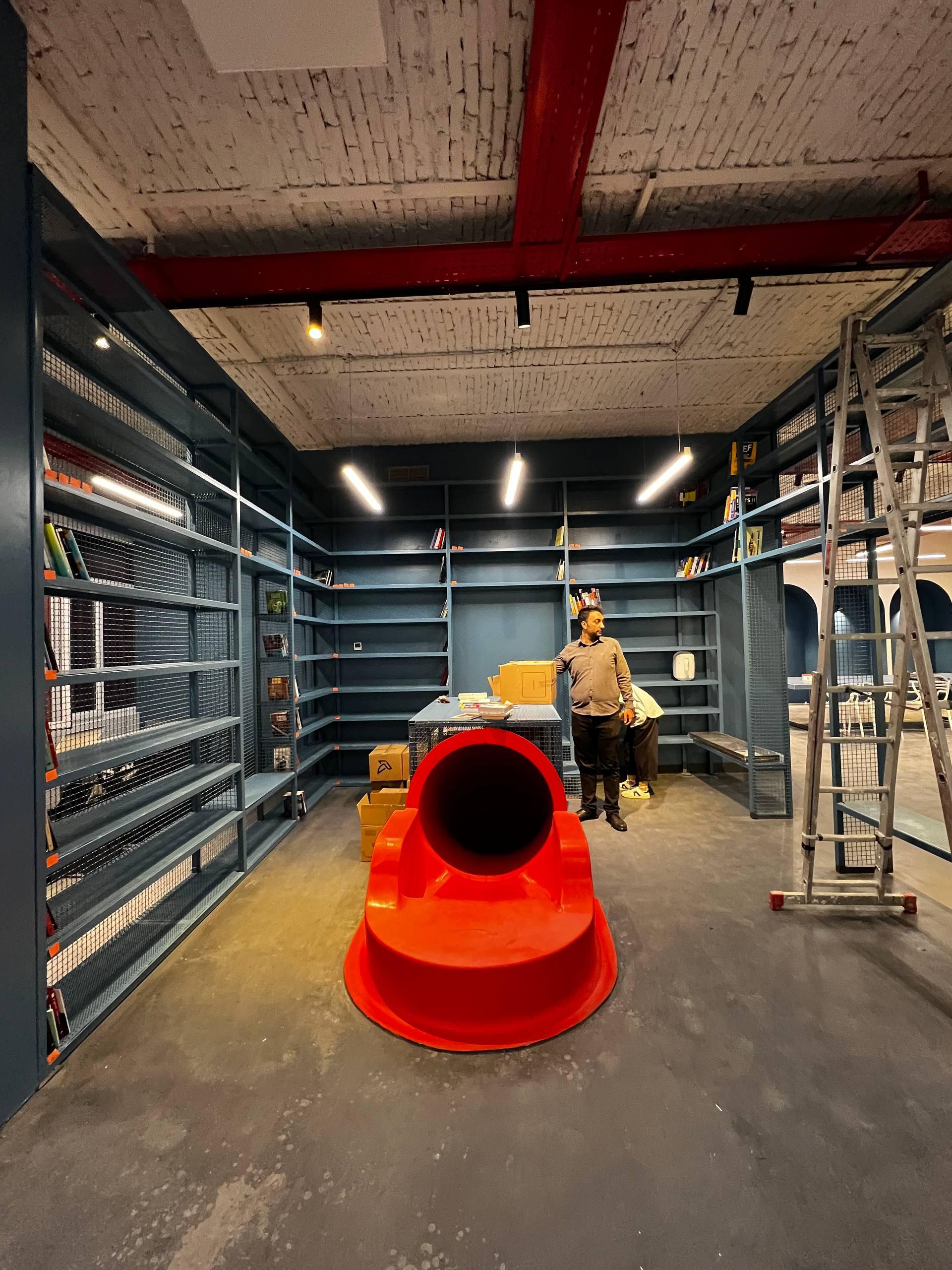 عکس مرکز تبادل کتاب ماجرابوک شعبه بلوار کشاورز