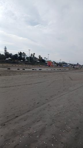 عکس تفرجگاه ساحلی نمک آبرود