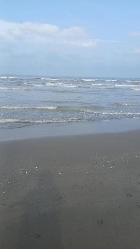 عکس تفرجگاه ساحلی نمک آبرود