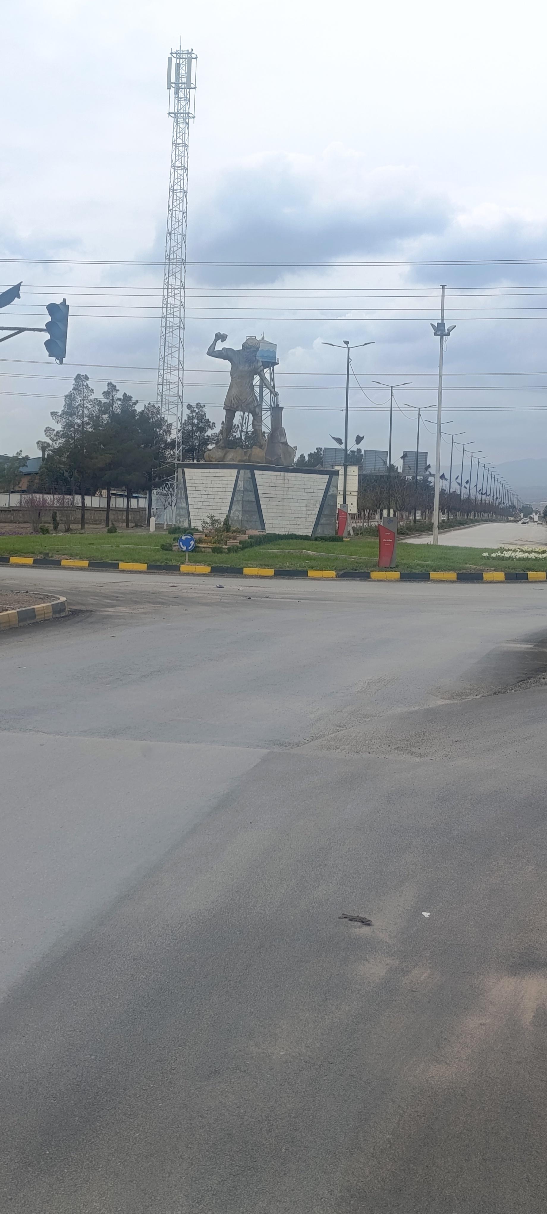 عکس میدان صنعت