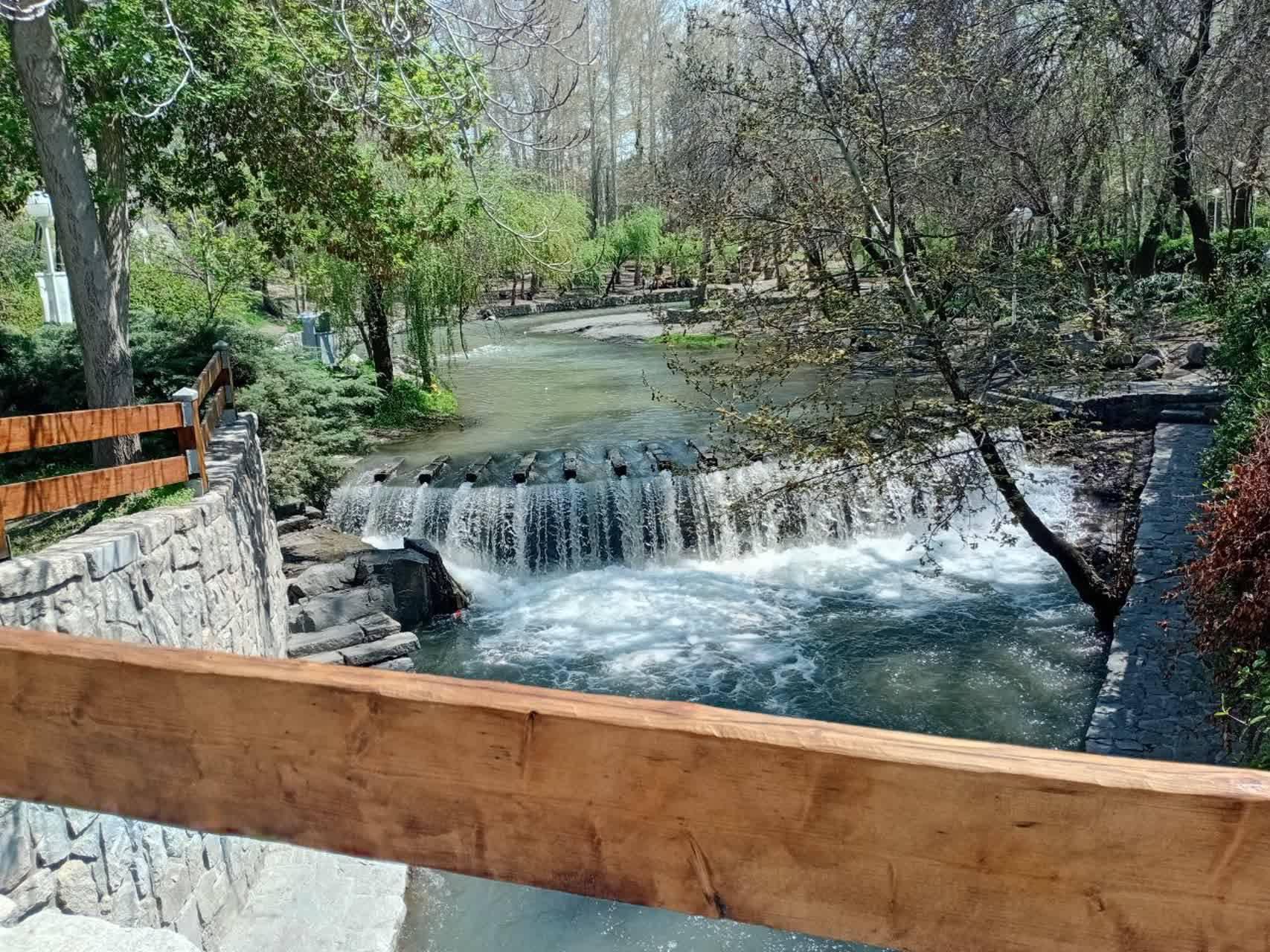 عکس بوستان کوشک باغ وکیل آباد