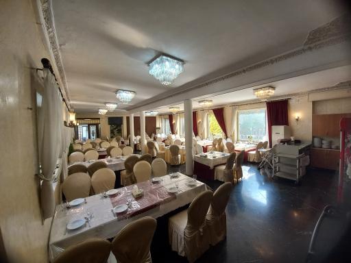 عکس رستوران پردیس فرمانیه