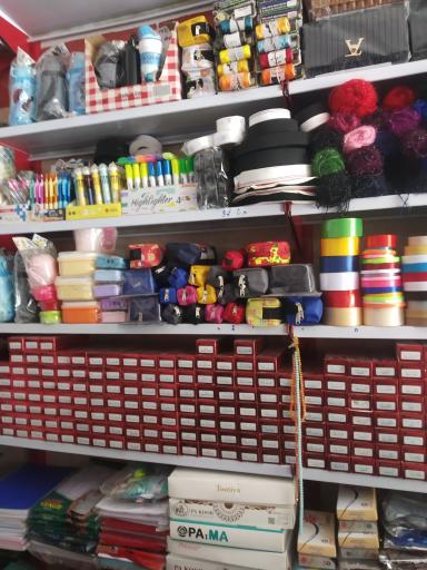 عکس خرازی و نوشت افزار اسرا