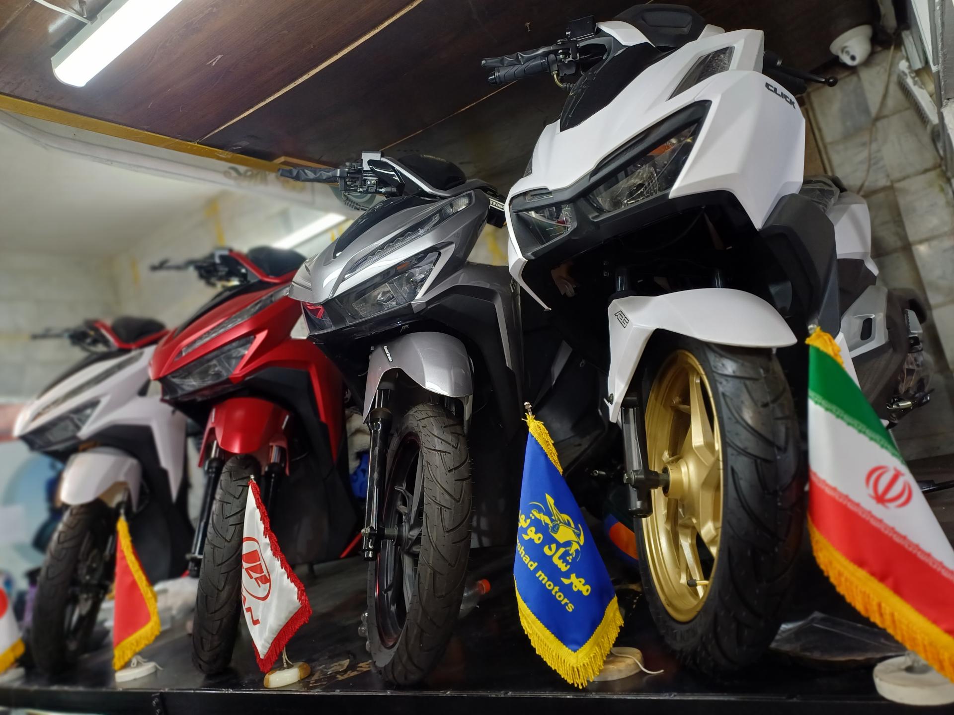 عکس فروشگاه موتورسیکلت مهرشاد