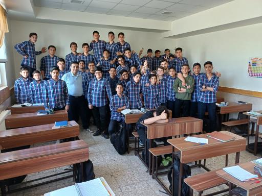 عکس دبیرستان دولتی پسرانه متوسطه اول جلیل مرشدیان