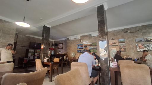 عکس رستوران آقای ماهی