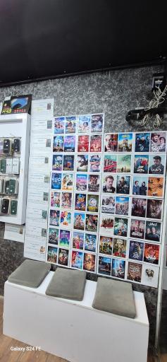 کلوپ و لوازم جانبی موبایل و کامپیوتر لاله زار