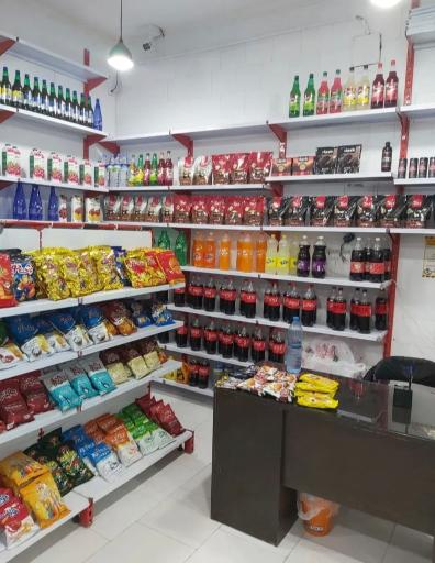 سوپر مارکت کمیل و بنیامین