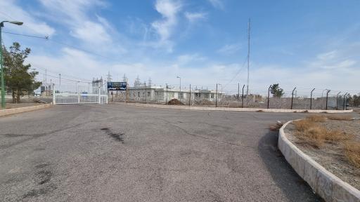 عکس ایستگاه برق ۲۳۰/۶۳ نایین