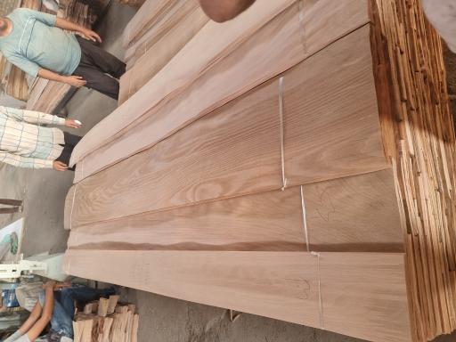 عکس فرآورده های چوبی آسیای میانه