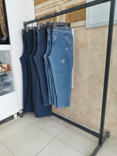 عکس فروشگاه بانک شلوار