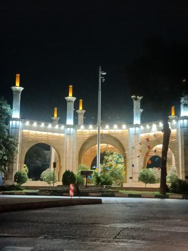 عکس میدان قزوین