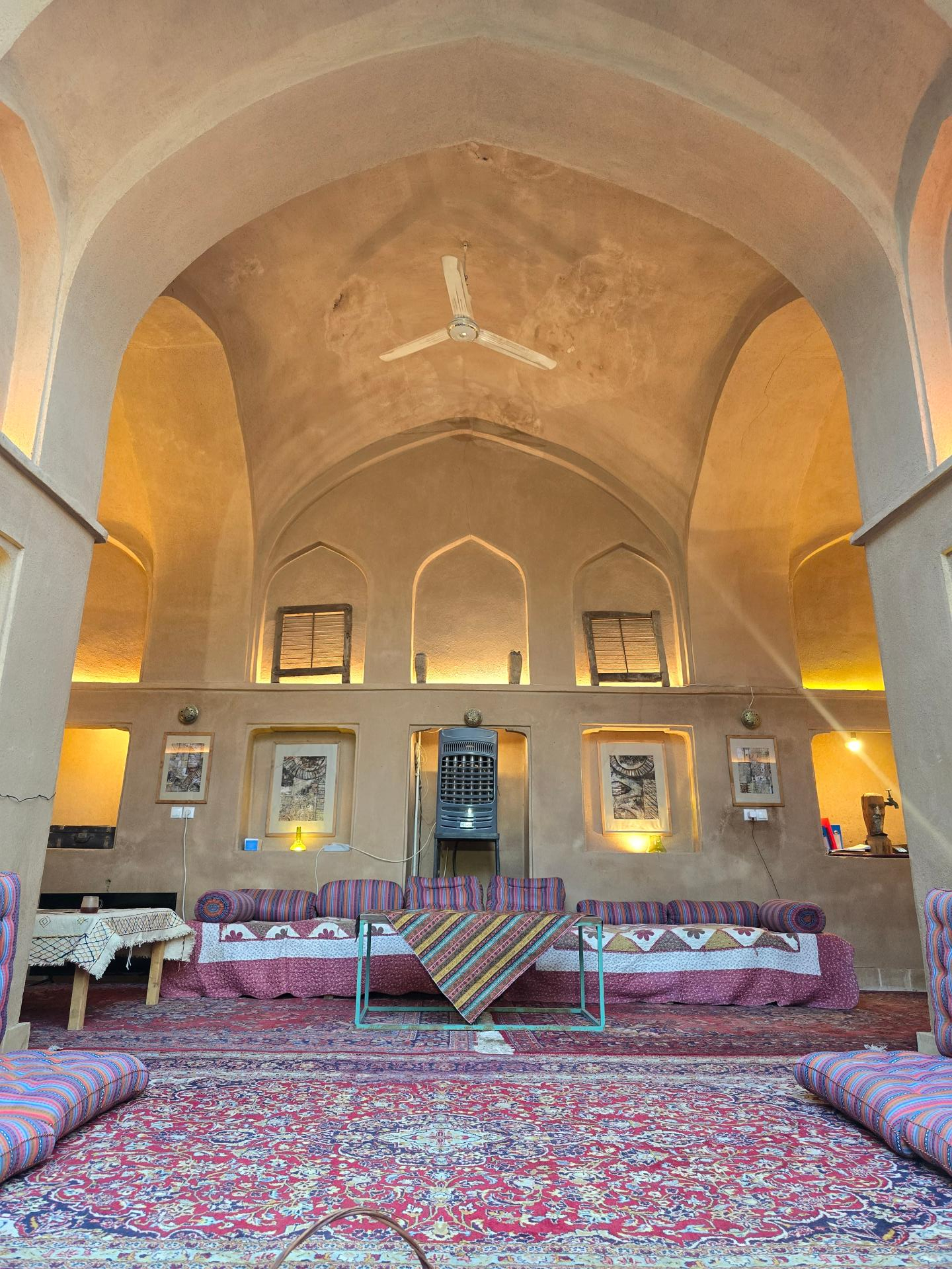 عکس شهداد هتل