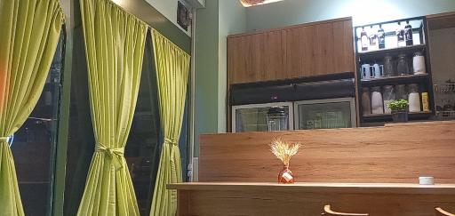 عکس کافه چوبین