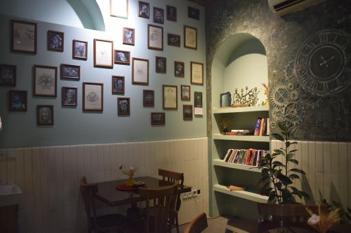 عکس کافه چوبین