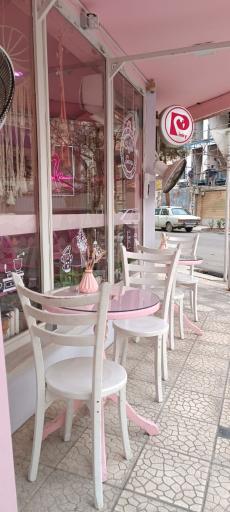 عکس کافی‌شاپ پینکی روم