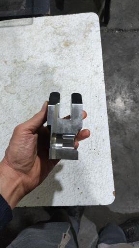 عکس آریا میکرون