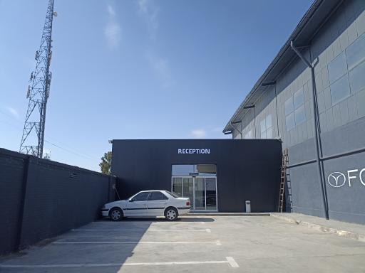 عکس خدمات پس از فروش اکستریم و فونیکس رمضانی