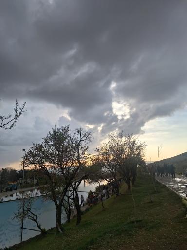 عکس دریاچه مادر 