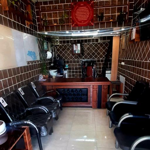 عکس دفتر مشاور املاک ایده‌آل