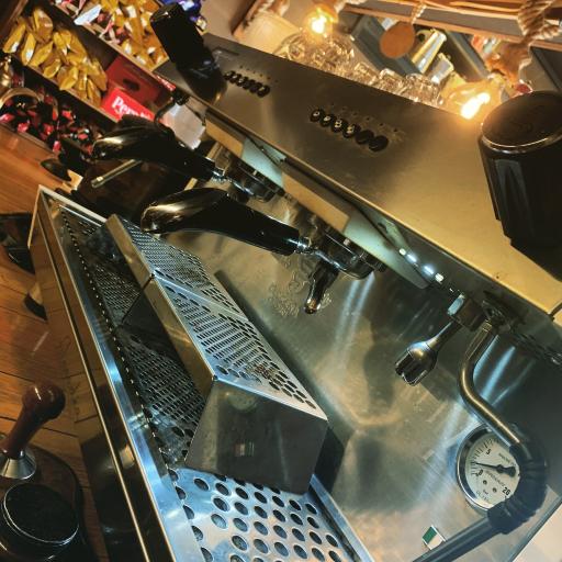 عکس قهوه سرای خاص