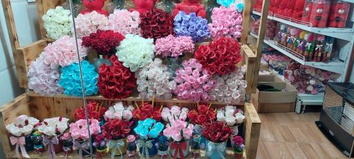 عکس دفتر تولیدی و پخش گل مصنوعی قاسمی