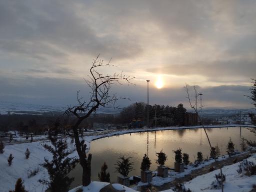 عکس دریاچه مادر 