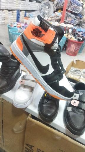 عکس نمایندگی کفش تبریز سبزوار