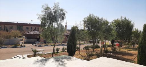 عکس دانشگاه آزاد واحد سروستان