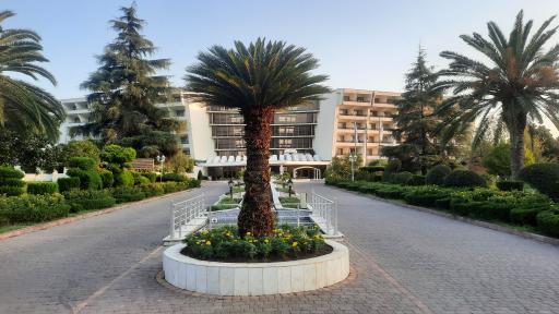 عکس هتل پارسیان خزر