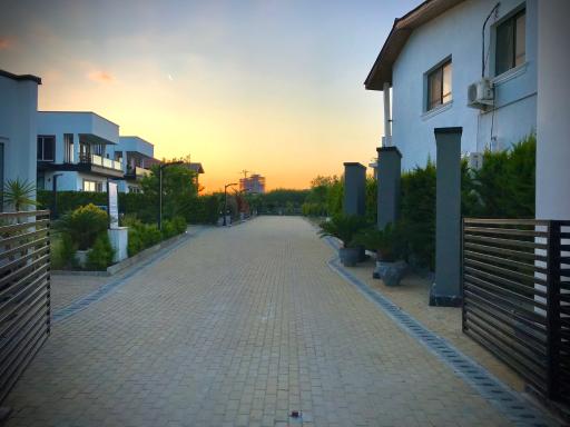 عکس شهرک شاهان