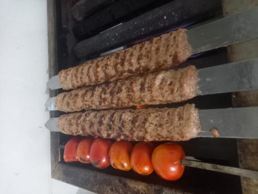 عکس رستوران آل آپار