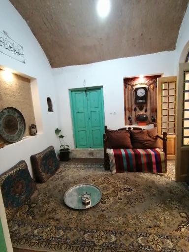 عکس کافه عمارت مهر و ماه