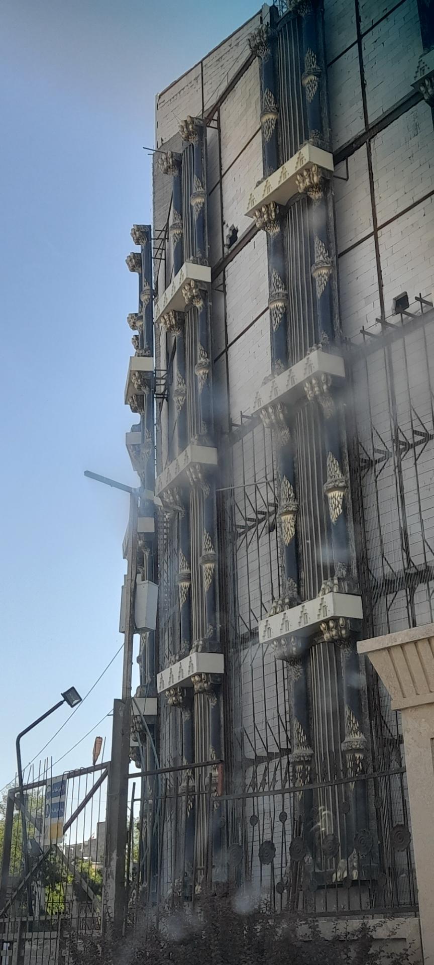 عکس هتل و مجتمع تجاری تفریحی ثابت (در حال ساخت)