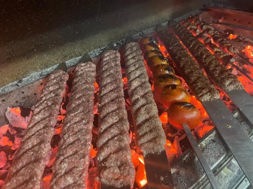 عکس کباب بناب اصل عمو اسد