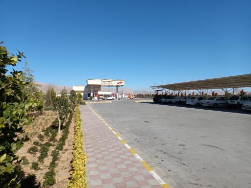 عکس پمپ بنزین رونیکا پالاس