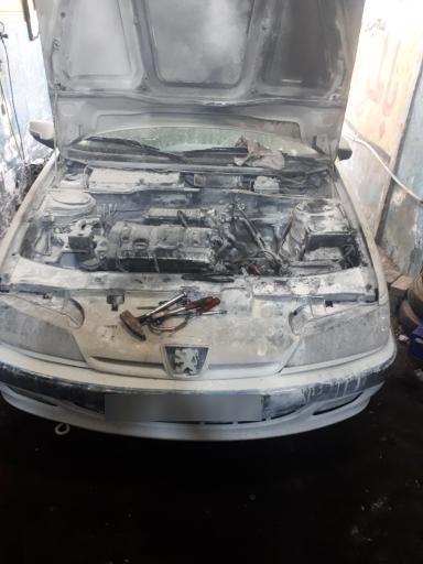 عکس تعمیرگاه تخصصی توسن