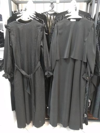 عکس مرکز خرید پوشاک اسلامی گل یاس