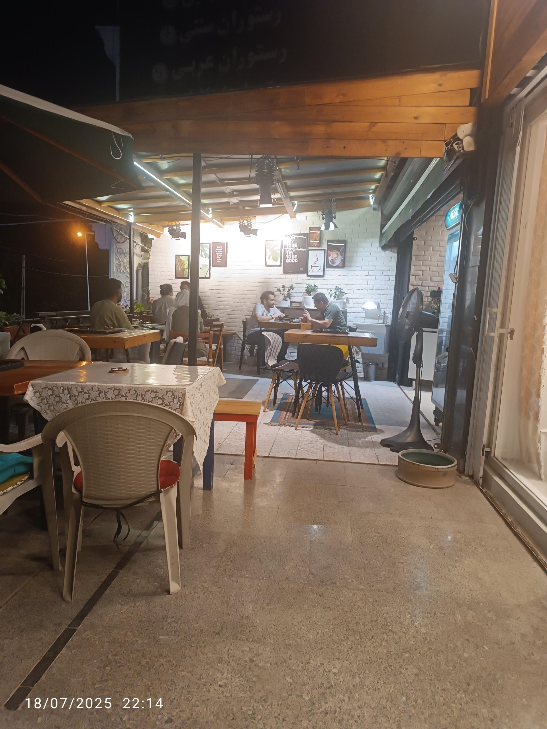 عکس کافه نسائی 