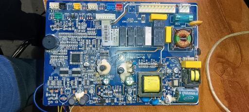 عکس آراد تکنیک گستر 