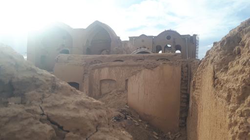 عکس سفید شهر