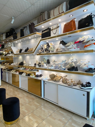 عکس کیف و کفش آیسان