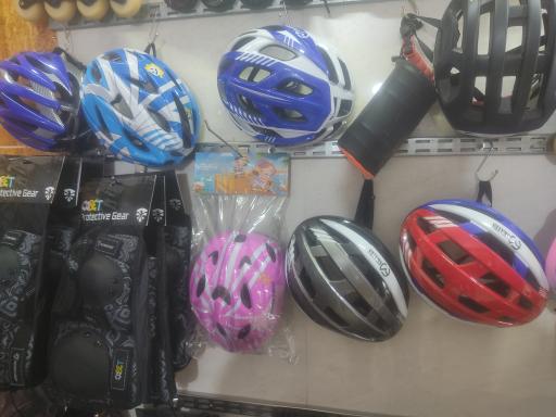 عکس فروشگاه مرکزی اسکیت و اسکیت برد