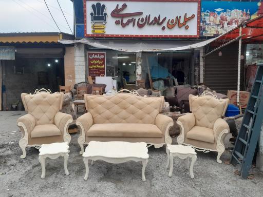 عکس تعمیرات تولید مبلمان برادران اسماعیلی
