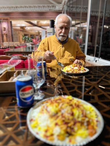 عکس رستوران وحید