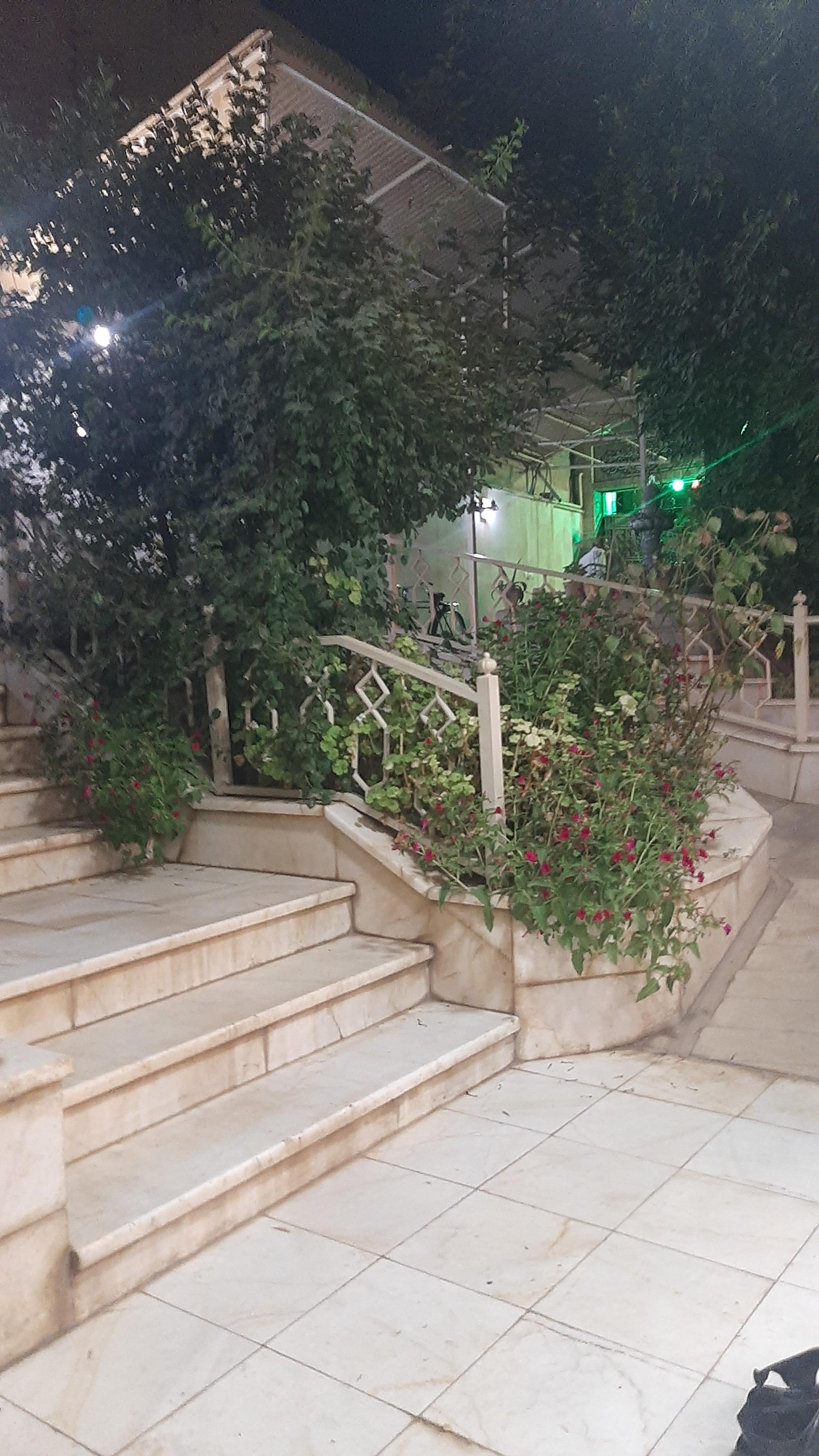 عکس حسینیه شهید بهبهانی